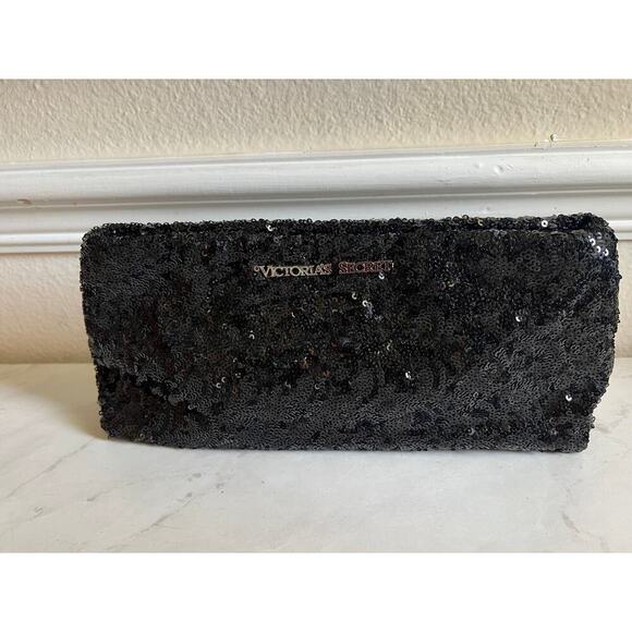 VICTORIAS SECRET Sequin Clutch - Picture 1 of 7
